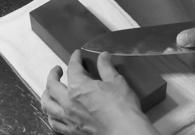 how to sharpen tip of knife